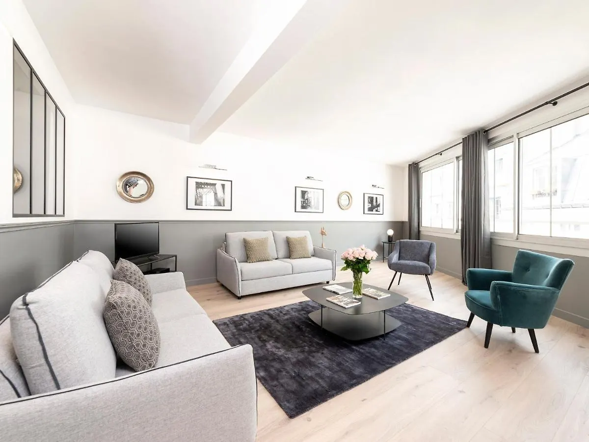 Livinparis - Luxury 3 Bedrooms Le Marais III contacts