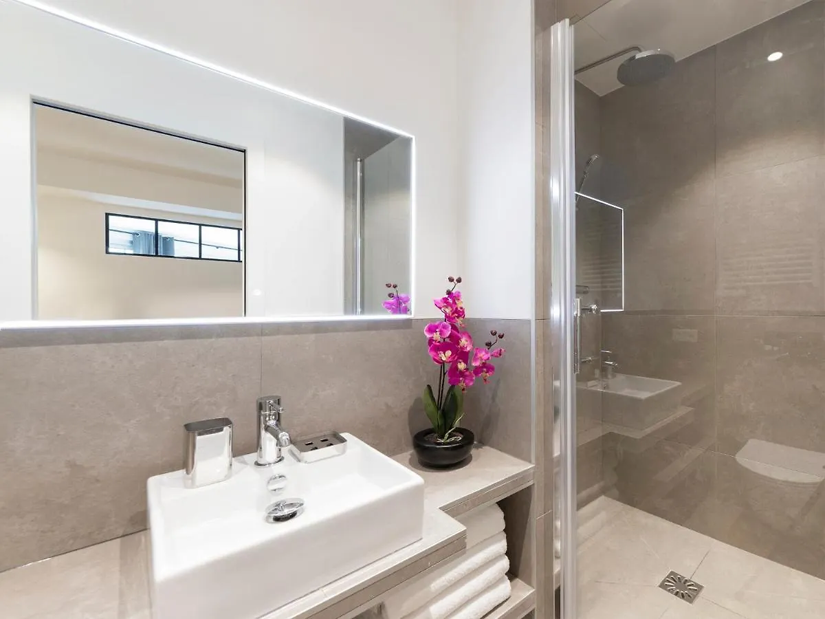 Livinparis - Luxury 3 Bedrooms Le Marais III 0*, Paris France